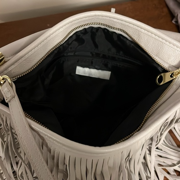 H&M Western off white hobo fringe purse. - Picture 3 of 3
